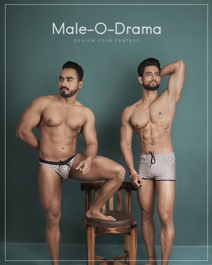 Houndstooth check trunk with black strap and tie up string (Copy)