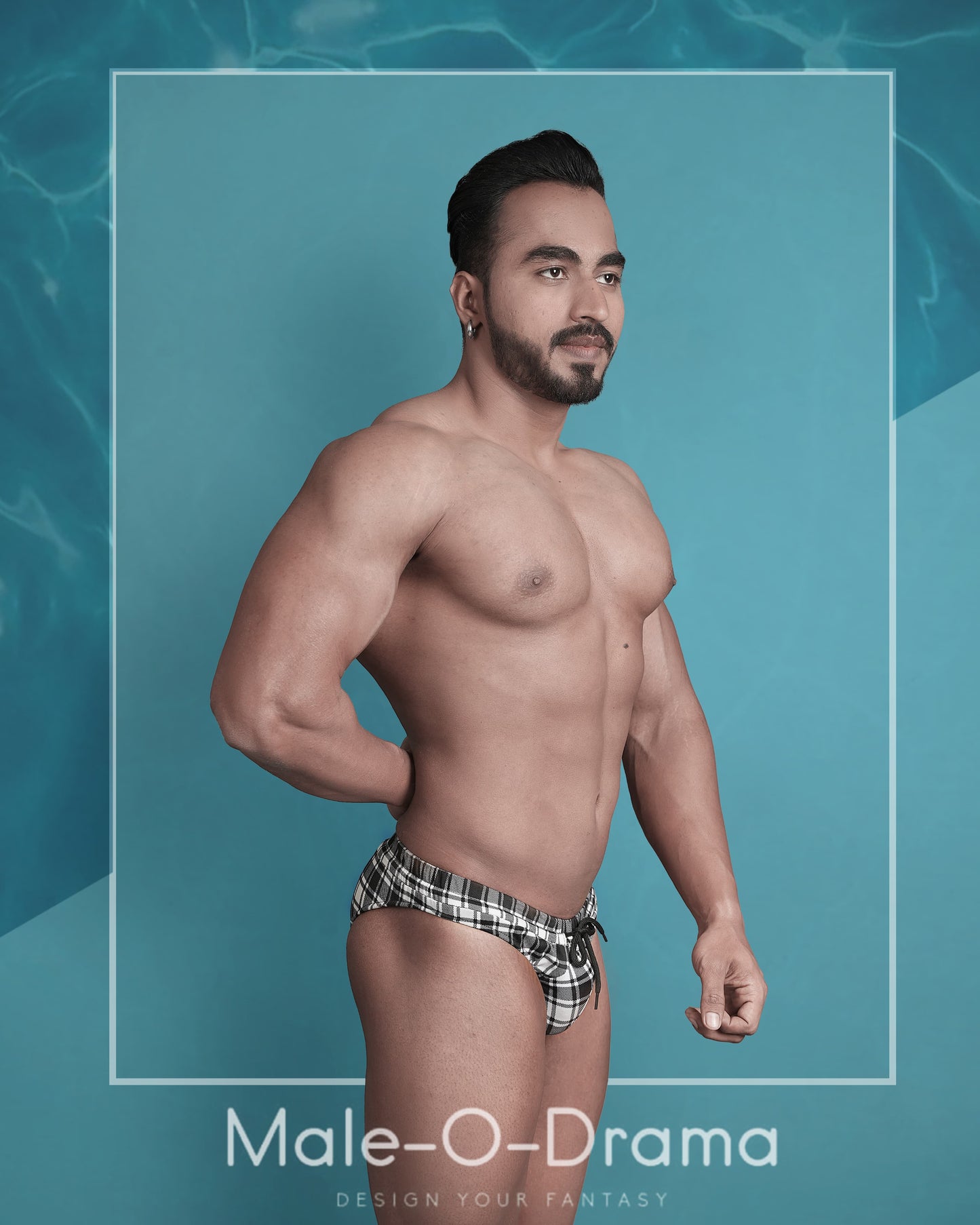 Black and white swimwear briefs in lycra